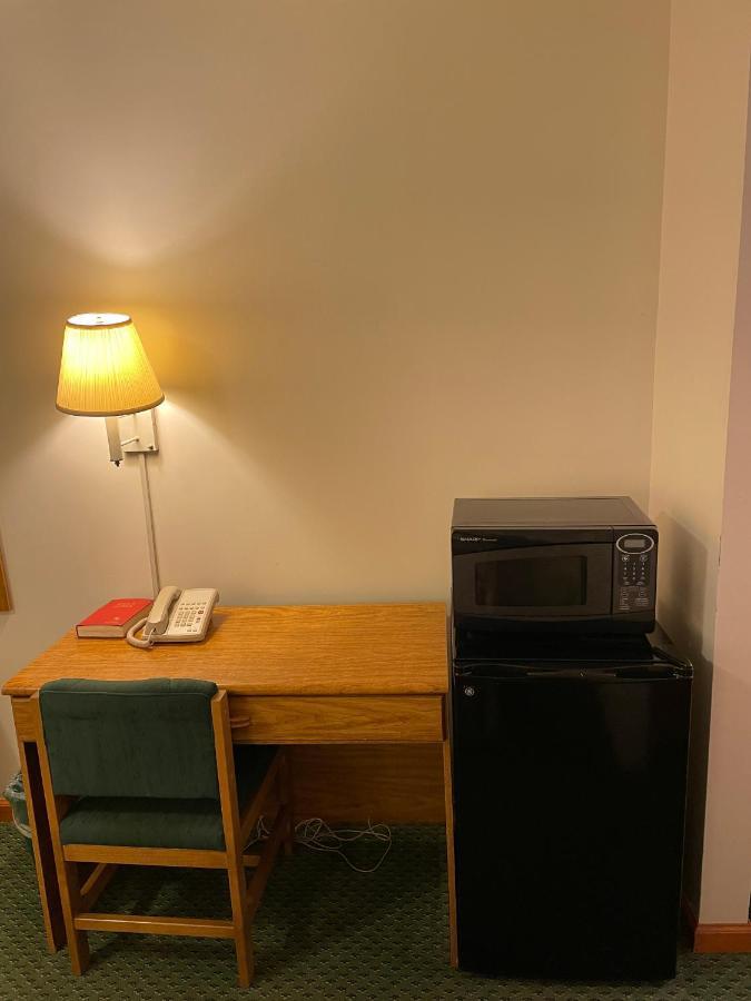 Pine Valley Motel Spruce Pine Екстериор снимка